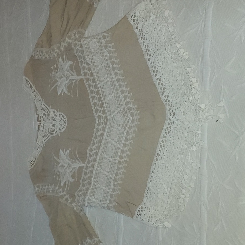 Solitaire Boho Blouse - Picture 7 of 9